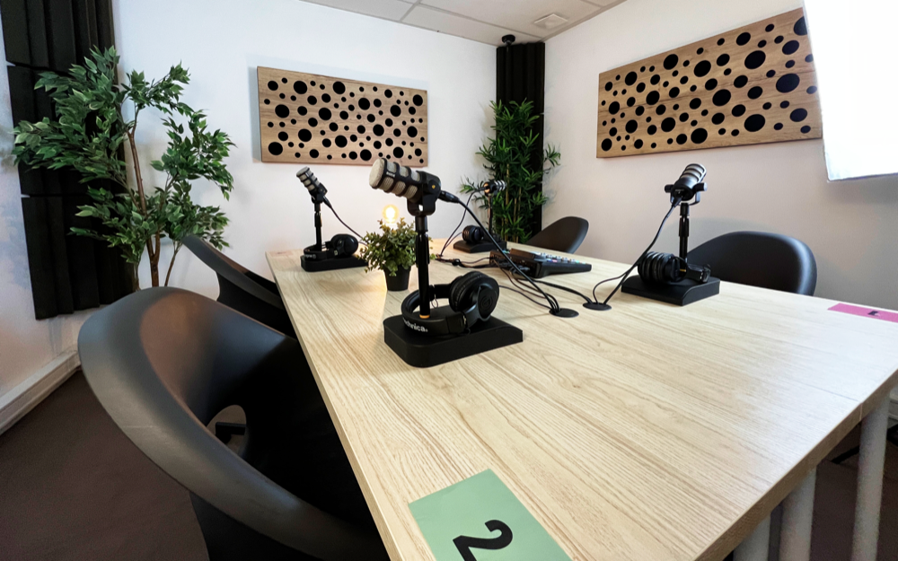 Illustrative picture #0 of Podcast studio studio named : Studio 2 - Grande salle - Bastille in the city of Paris