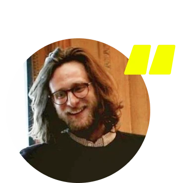 Photo de Félix Gaudé, utilisateur du studio de podcast Studiomatic